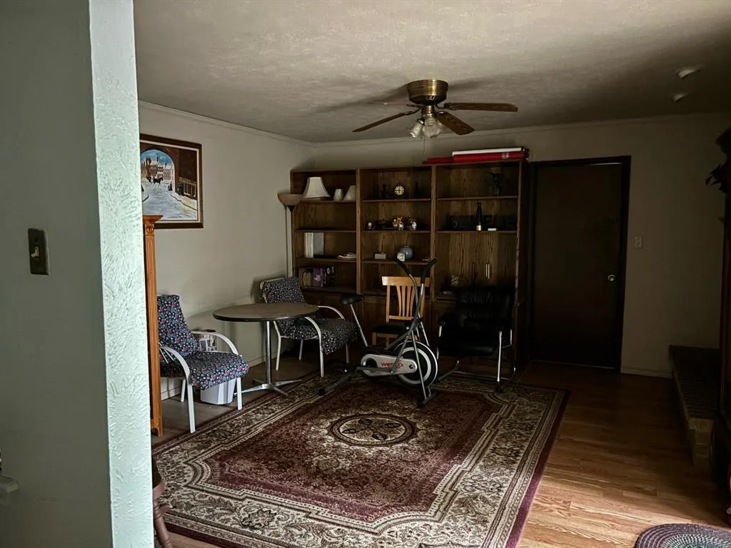 1004 Middle Cove Drive