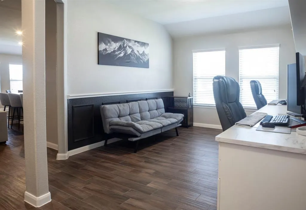 1206 Deerfield Drive
