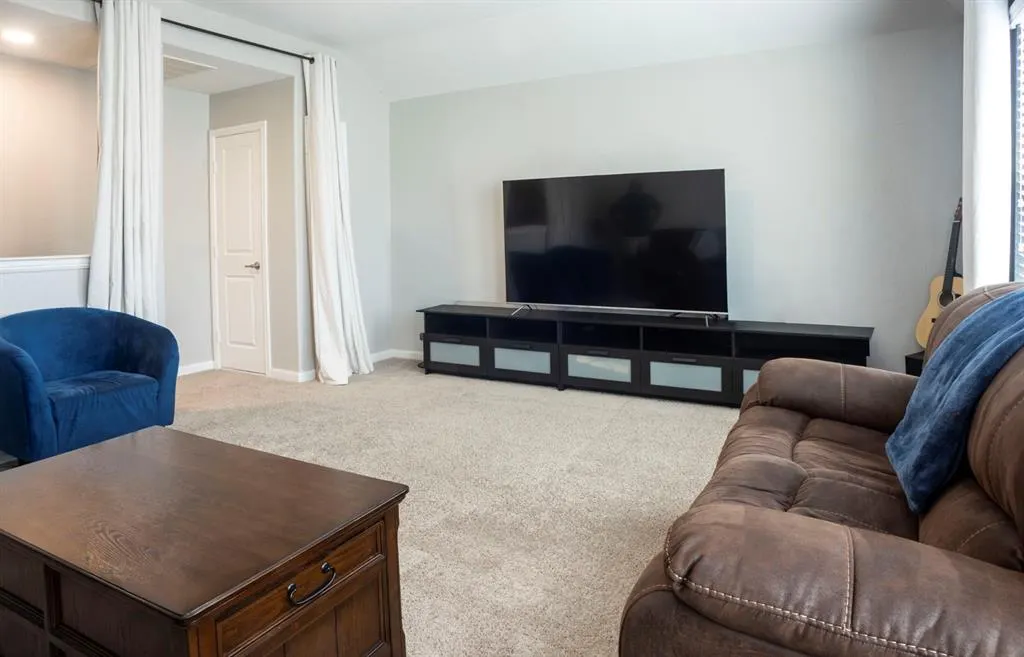 1206 Deerfield Drive
