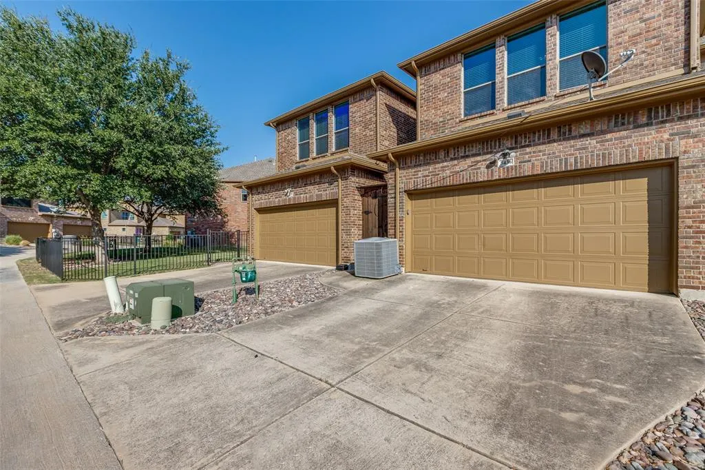 5436 Mesquite Drive