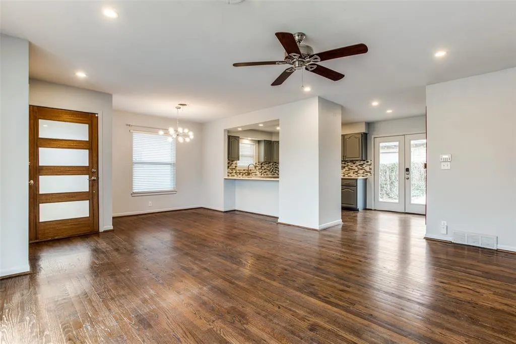 854 Lake Terrace Drive