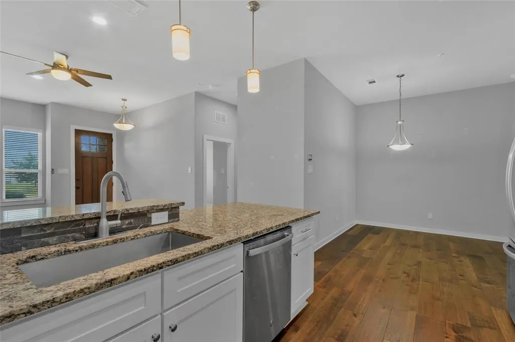 5979 Rivendell Drive