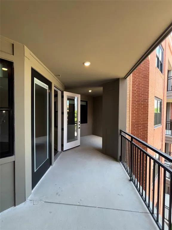 3255 carlisle Street, #2508