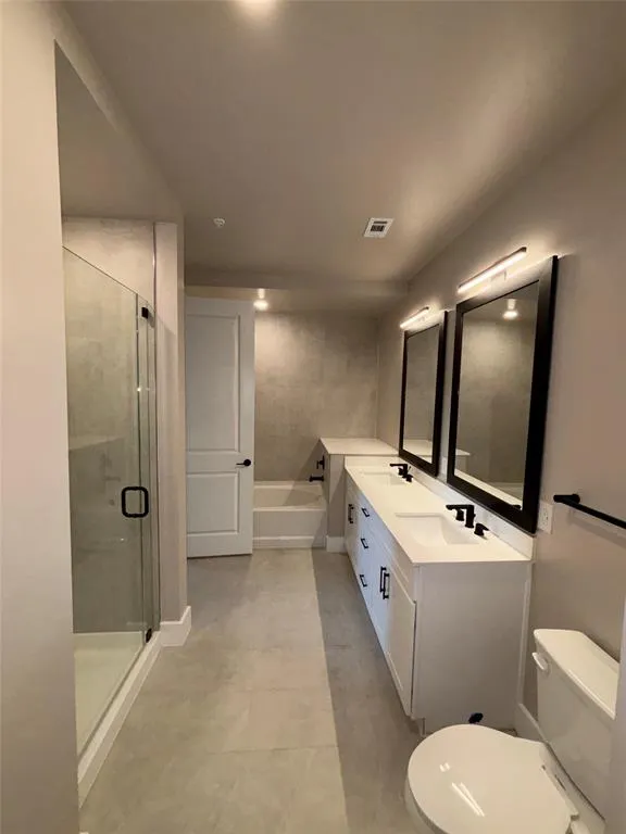 3255 carlisle Street, #2508