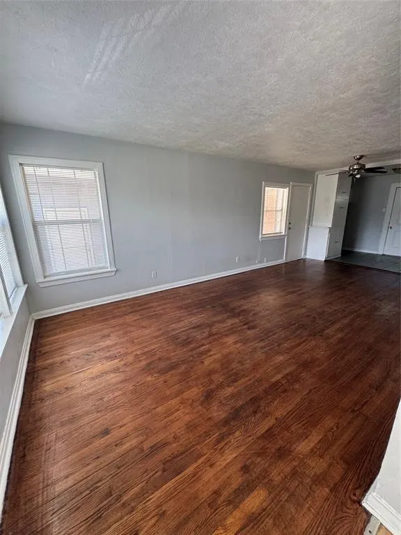 2203 Tolosa Drive