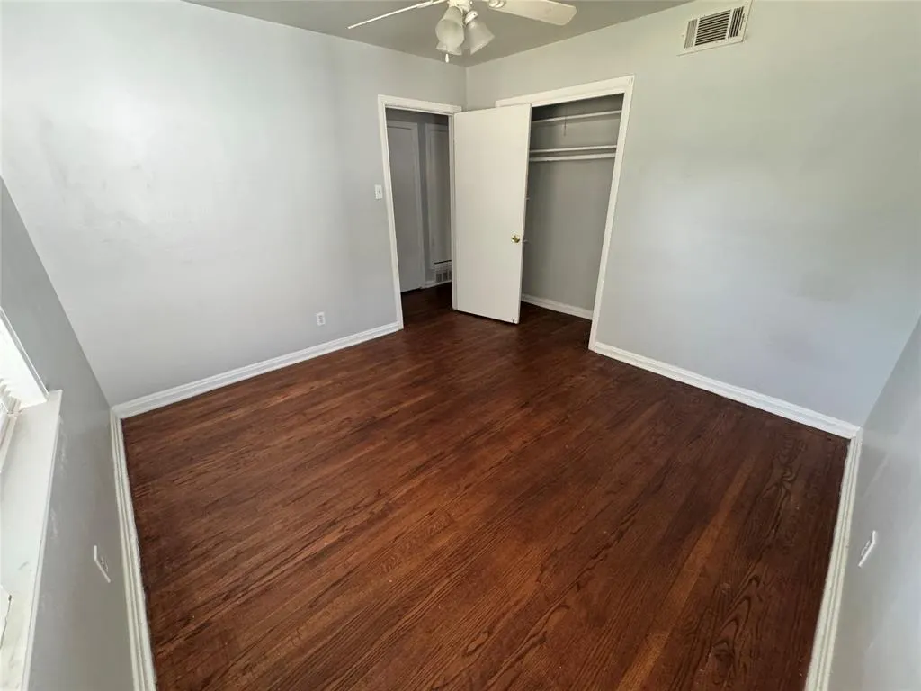 2203 Tolosa Drive