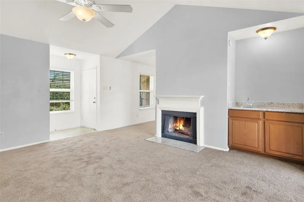 5300 Keller Springs Road, #2023