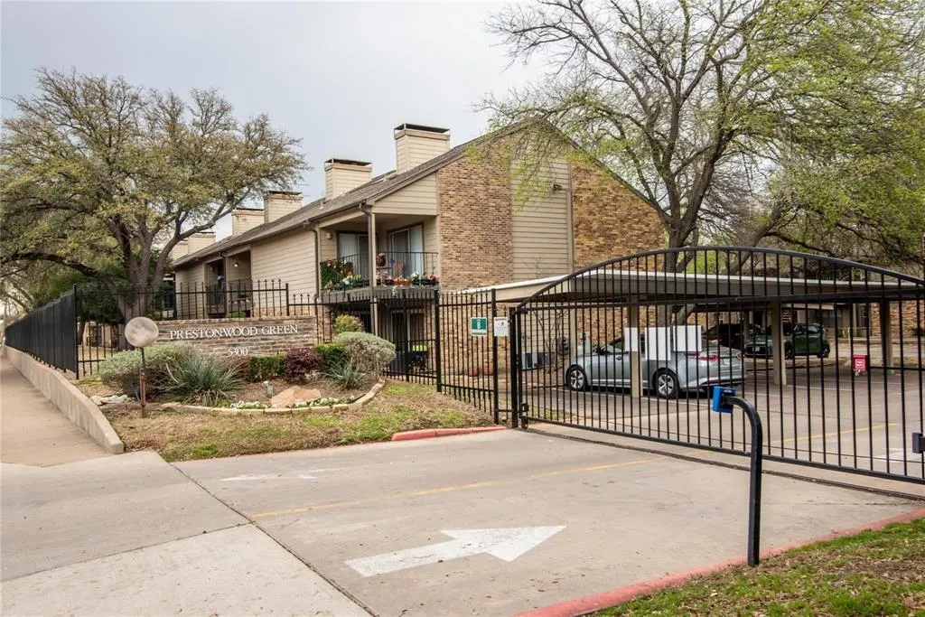 5300 Keller Springs Road, #2023