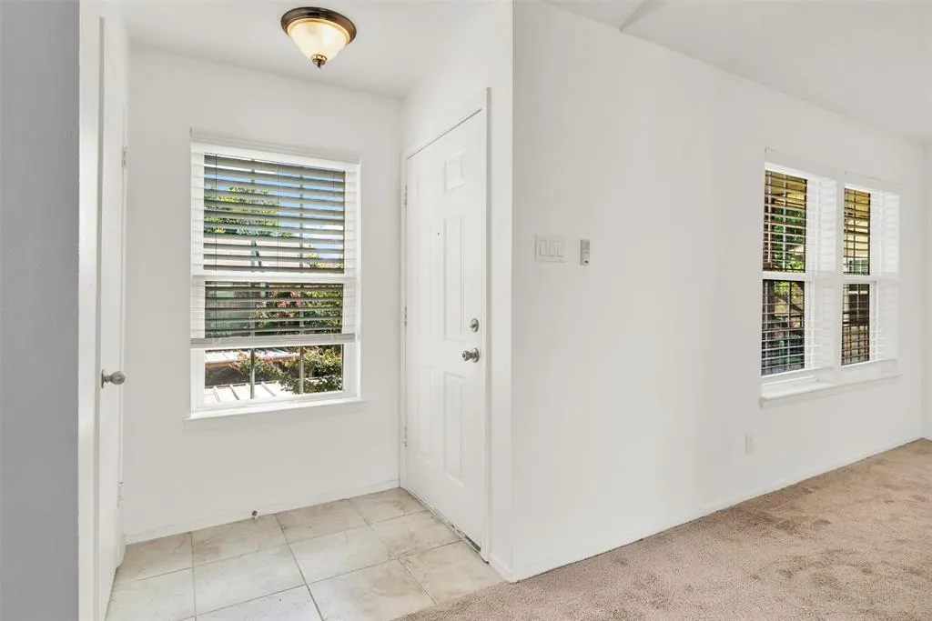 5300 Keller Springs Road, #2023