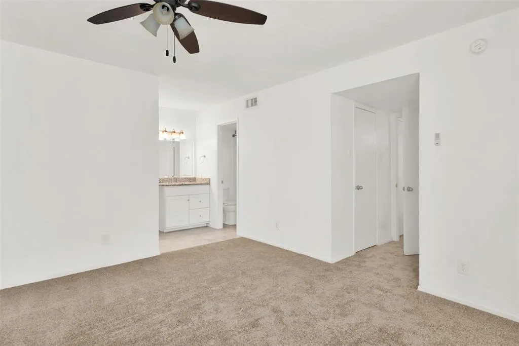 5300 Keller Springs Road, #2023