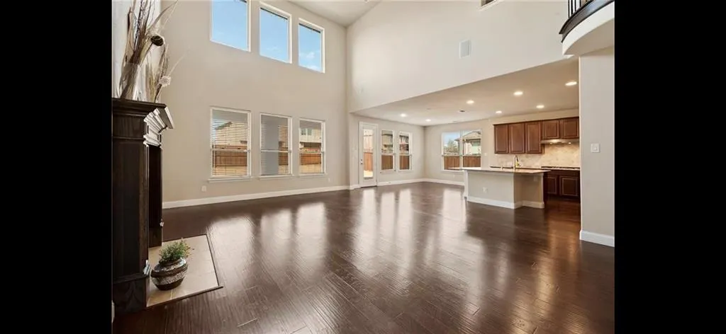 1178 Roma Drive