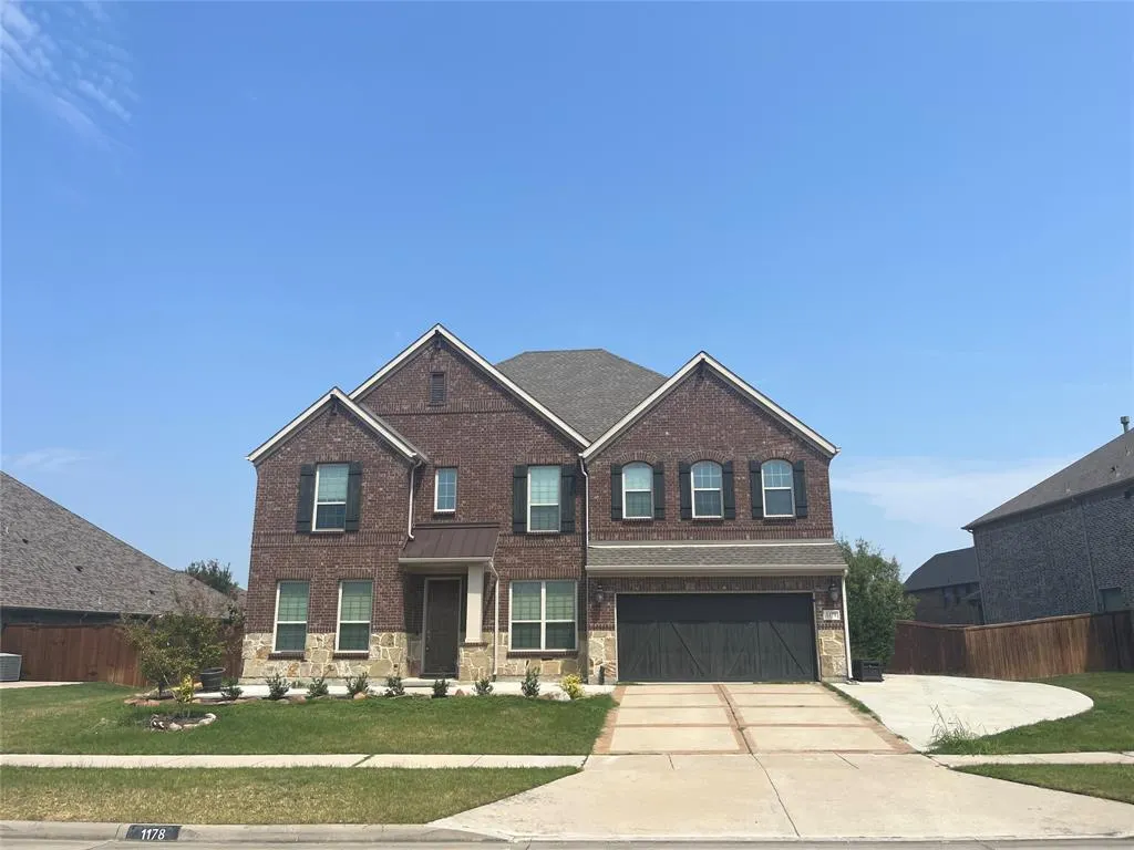 1178 Roma Drive