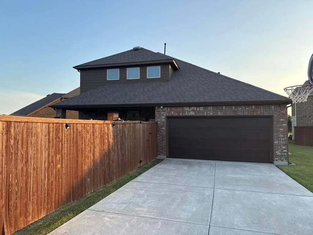 9594 Kavik Street