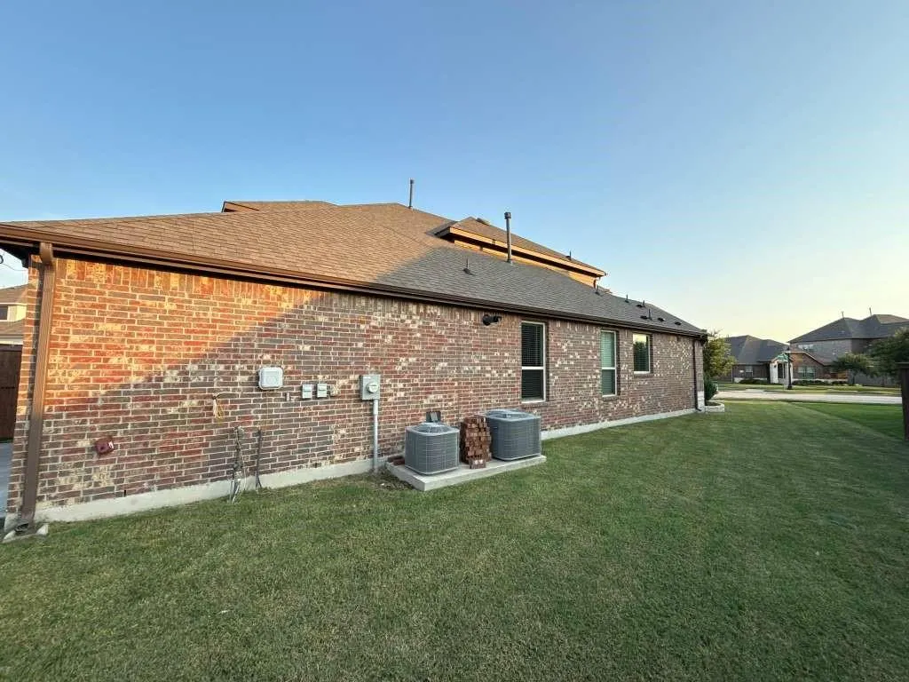 9594 Kavik Street