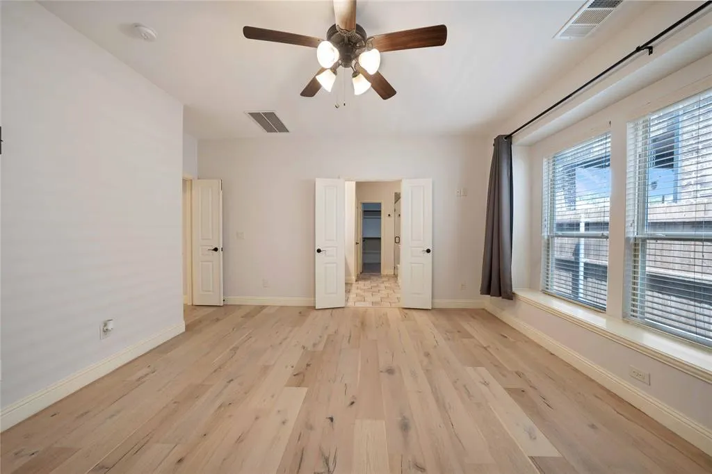 809 Summer Lane