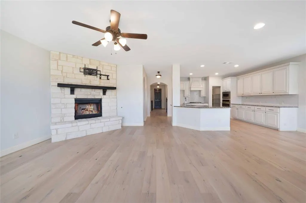 809 Summer Lane