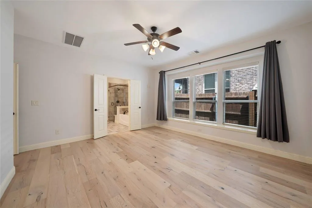 809 Summer Lane