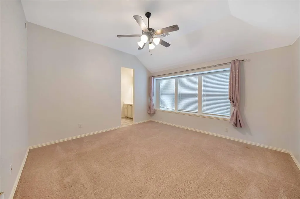 809 Summer Lane