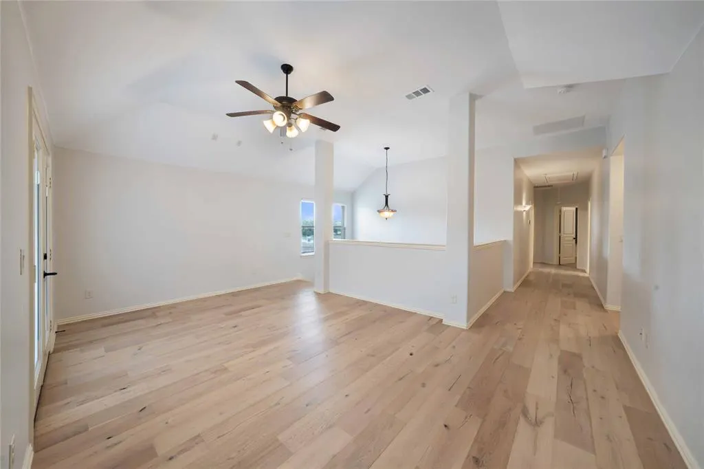809 Summer Lane