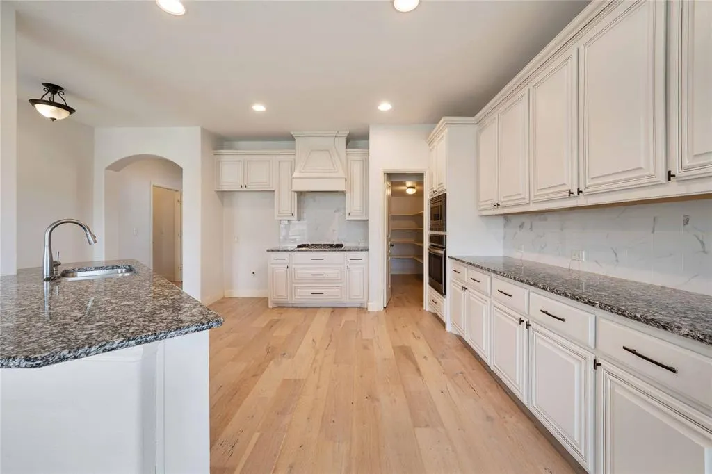 809 Summer Lane