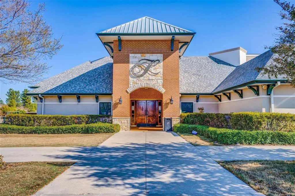 7616 Gulf Breeze Lane