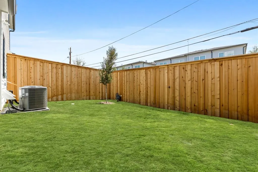 4604 Hopkins