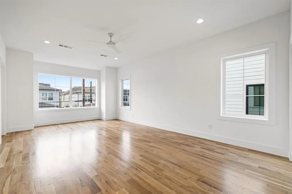 4604 Hopkins