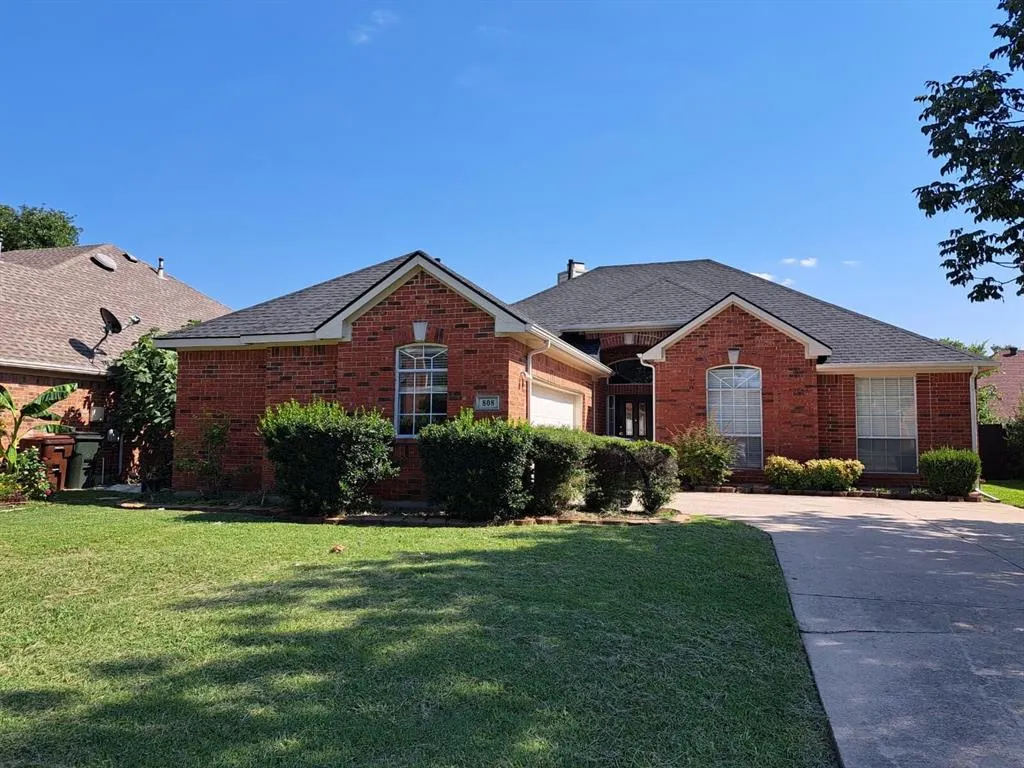 808 Snapdragon Lane