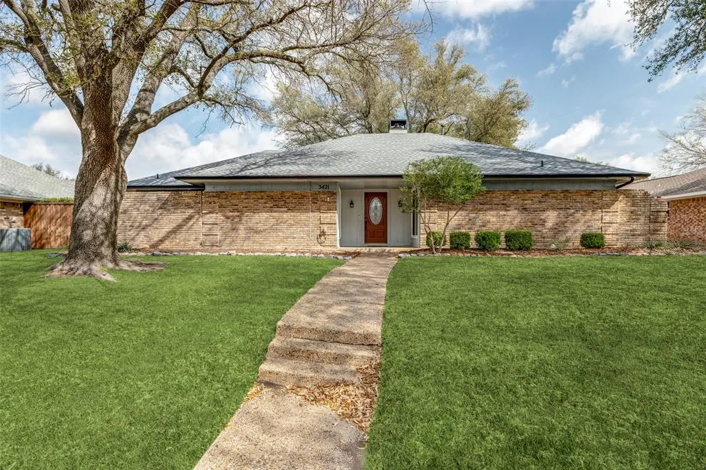 3421 Singletree Trail