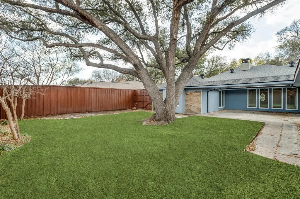 3421 Singletree Trail