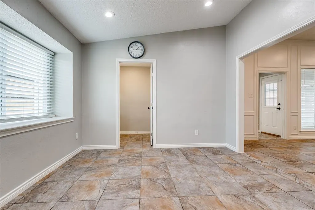 3421 Singletree Trail