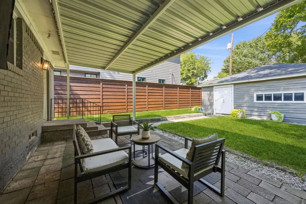 834 Kirkwood Drive