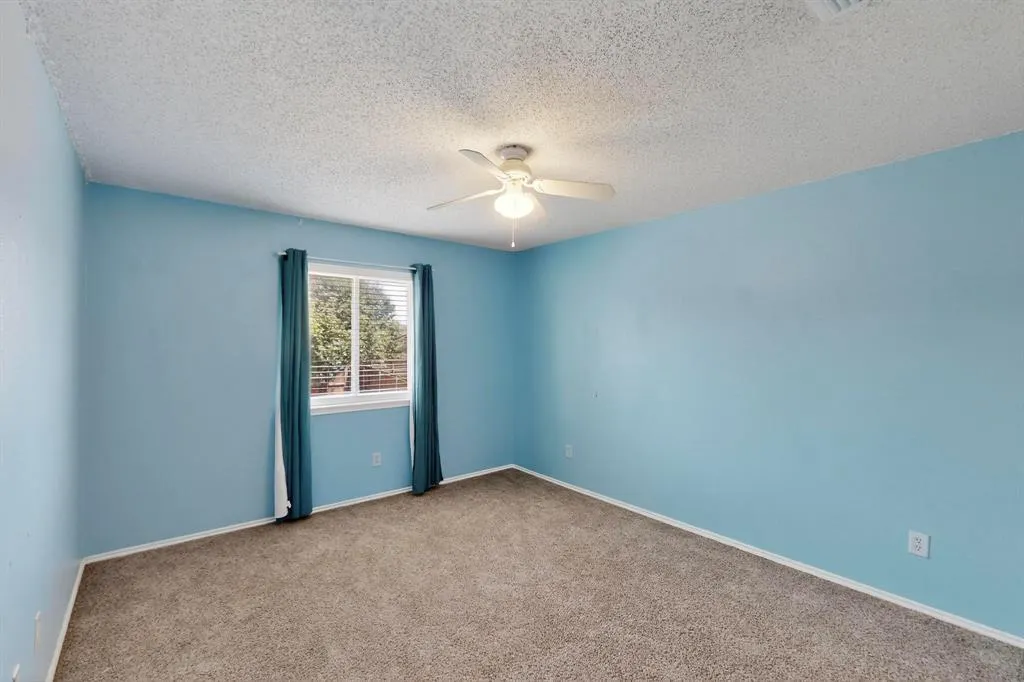 1609 Birch Bend Way