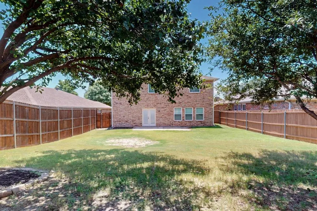 1609 Birch Bend Way
