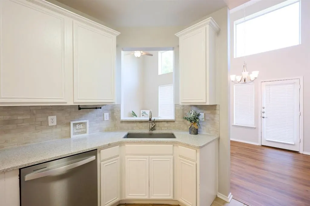 8624 Heather Ridge Drive