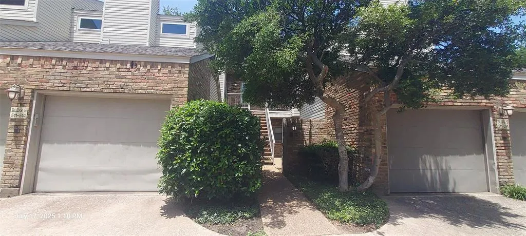 7340 Skillman Street, #512