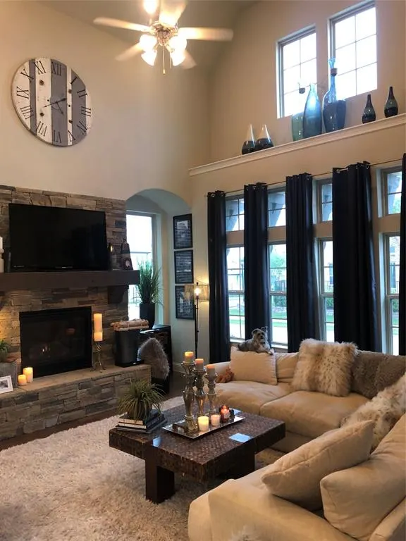 1007 Midland Drive