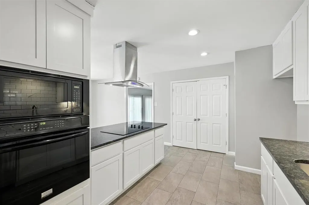 1318 Drexel Drive