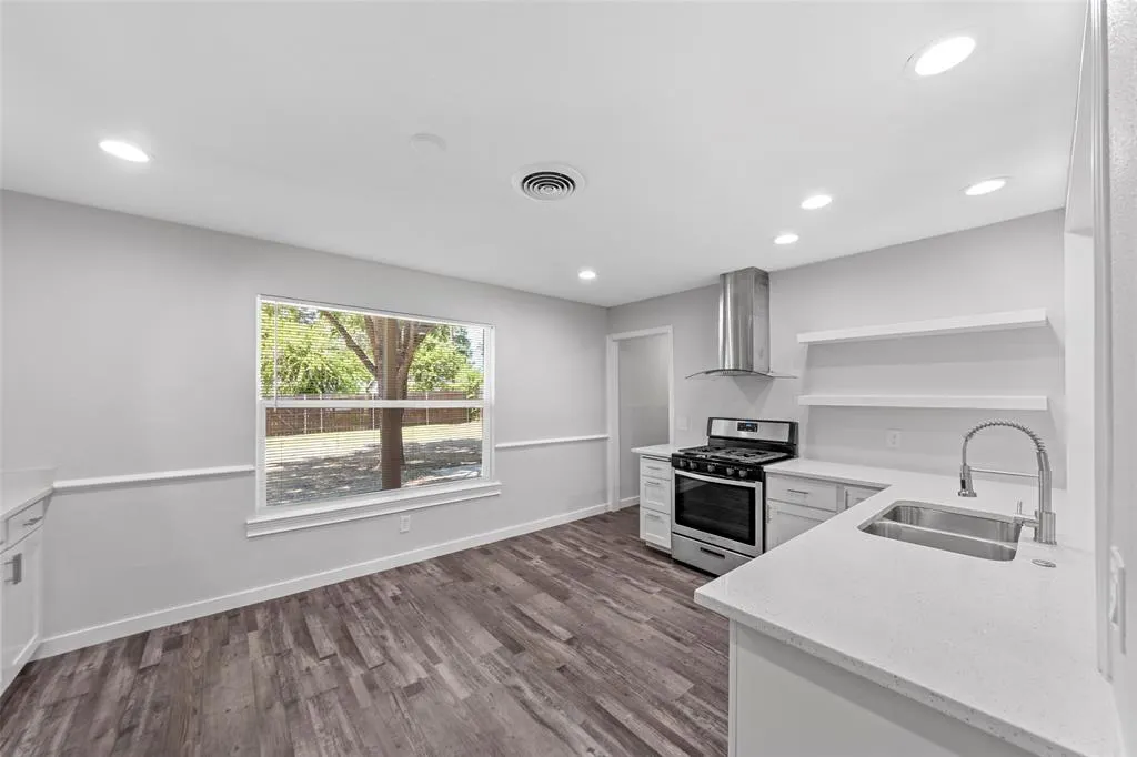 13215 Blossomheath Lane