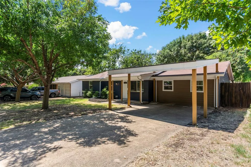 13215 Blossomheath Lane