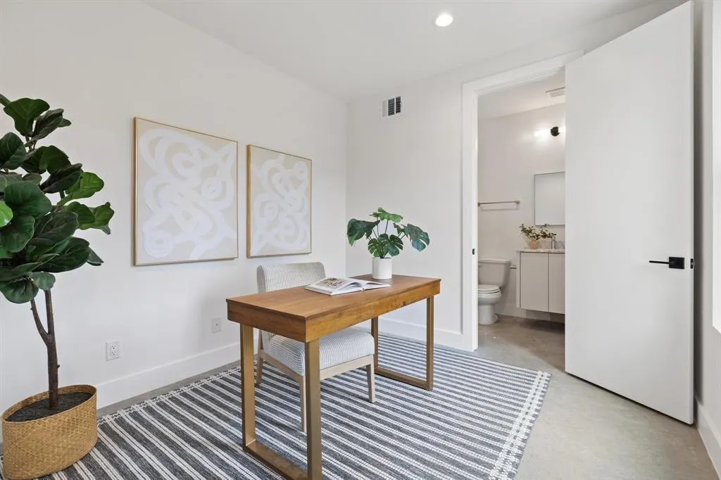 4330 Dickason Avenue, #102