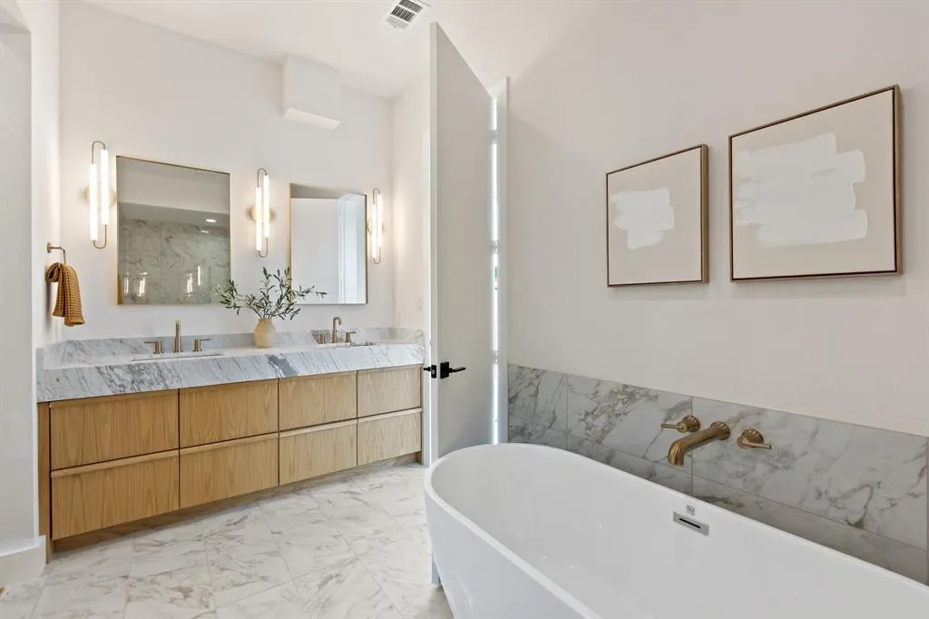 4330 Dickason Avenue, #102