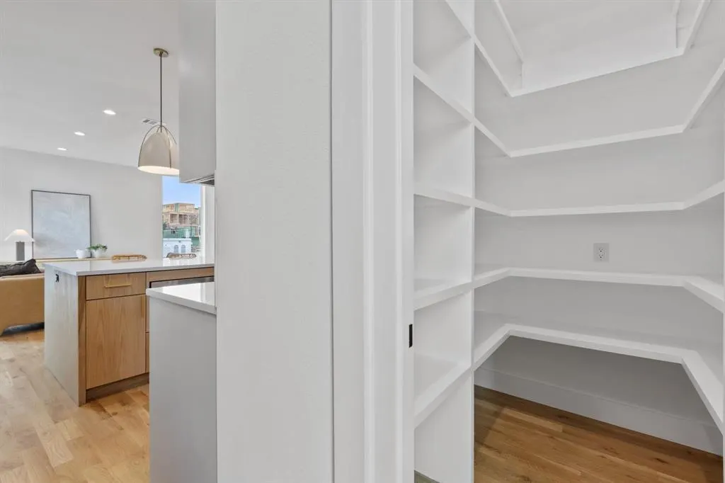 4330 Dickason Avenue, #102