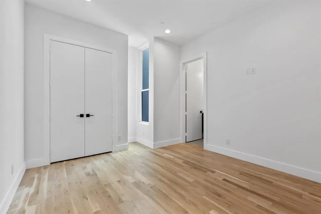 4330 Dickason Avenue, #102