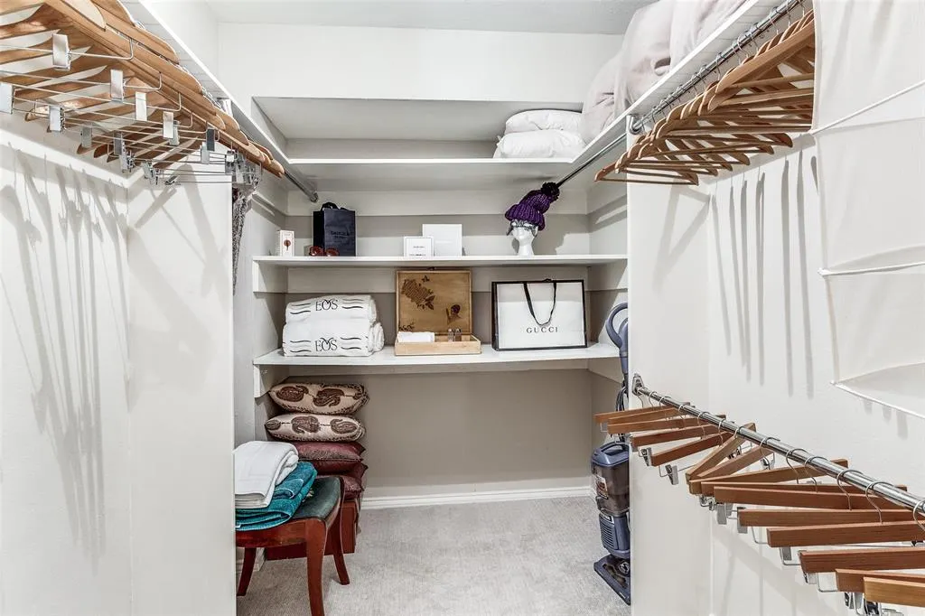 15904 Archwood Lane, #1020