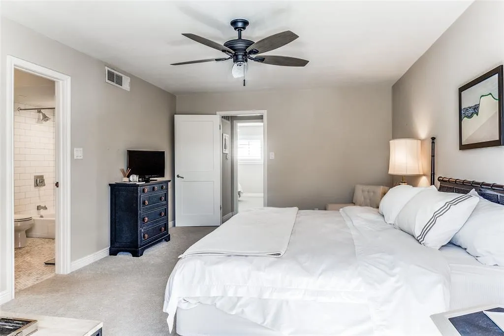 15904 Archwood Lane, #1020