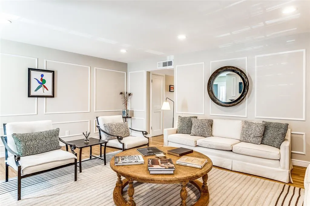 15904 Archwood Lane, #1020
