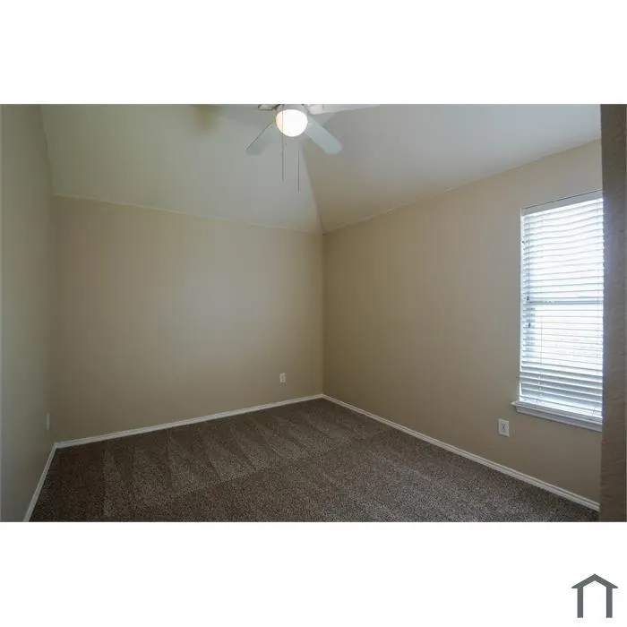 3212 Avery Lane