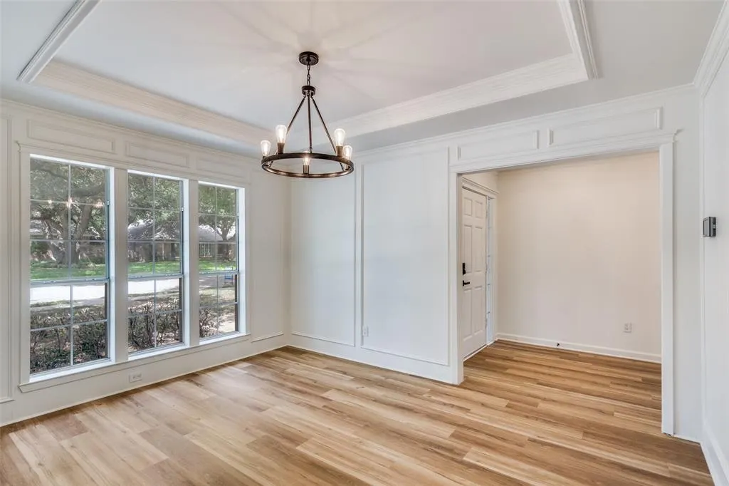 3600 Brookshire Drive