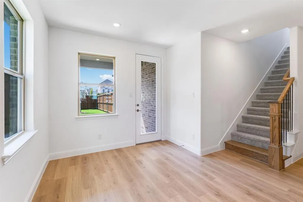 1128 Wheatgrass Mews